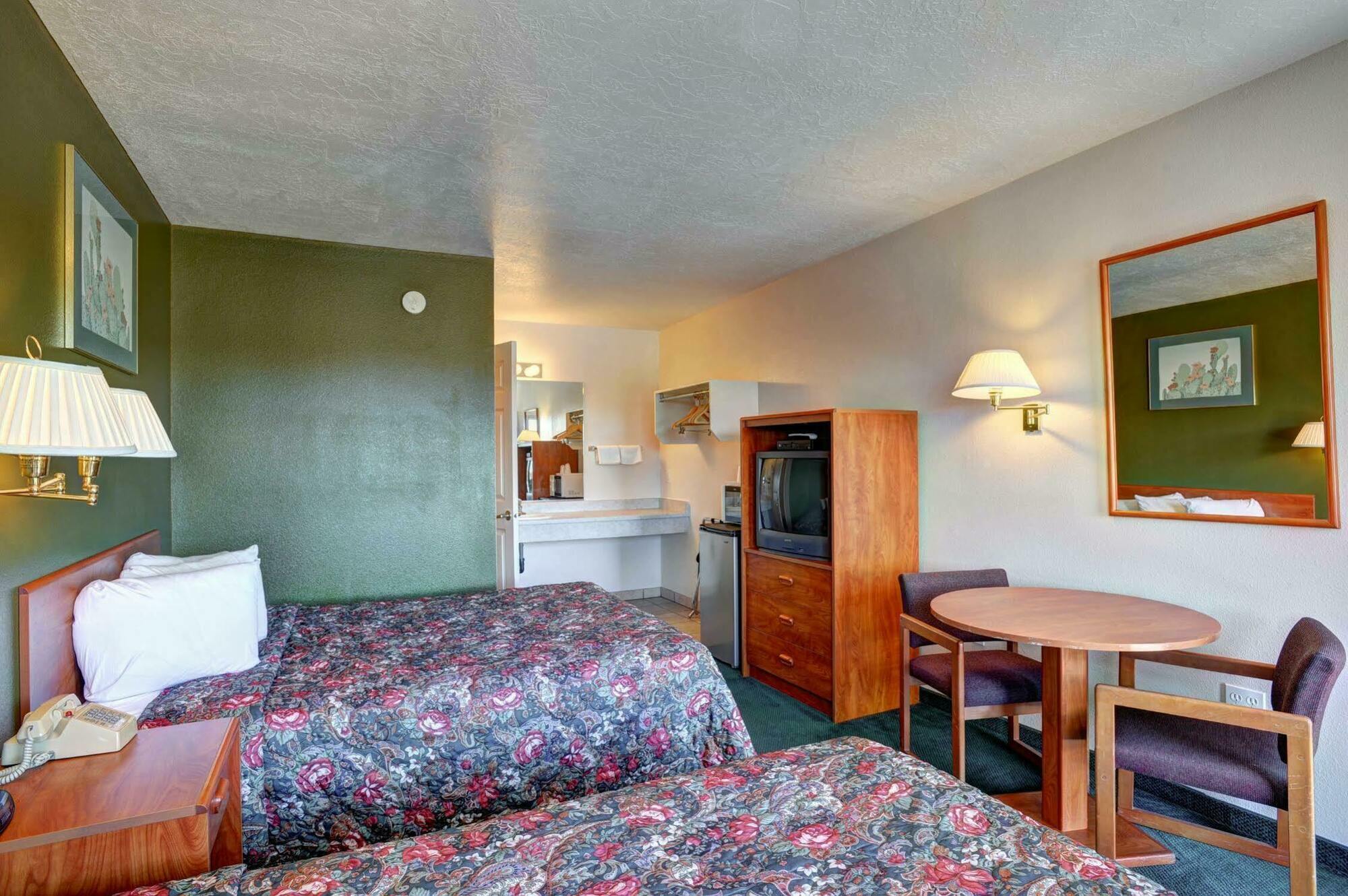 Rodeway Inn Cedar City Exterior foto